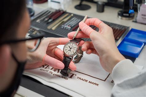 patek philippe service center.